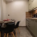 Skg Center Sea View Apartment